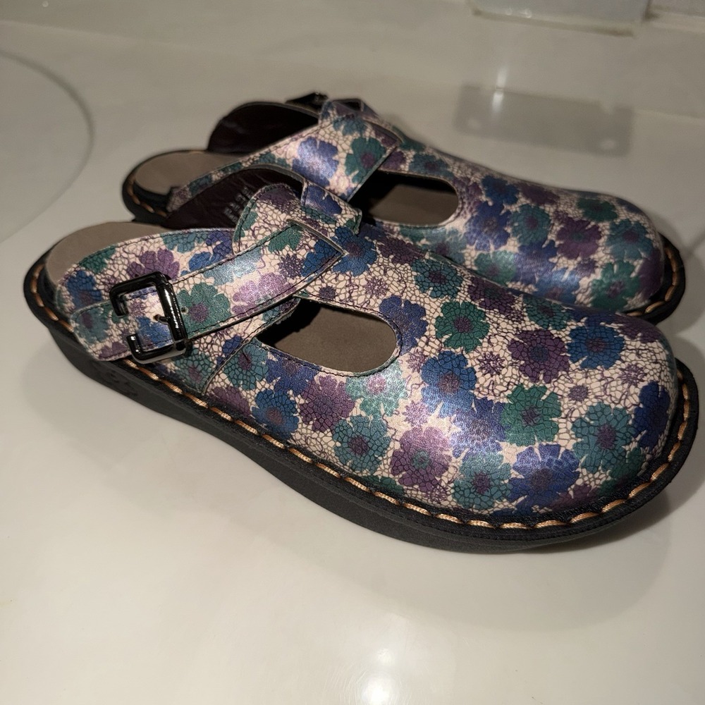 Ingaro Happy Nursing Shoes Slides Clogs Size 8.5 Women Multicolor Slip Resistant - Picture 7 of 9